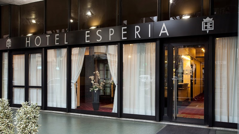 Hotel Esperia in Rho, Italy