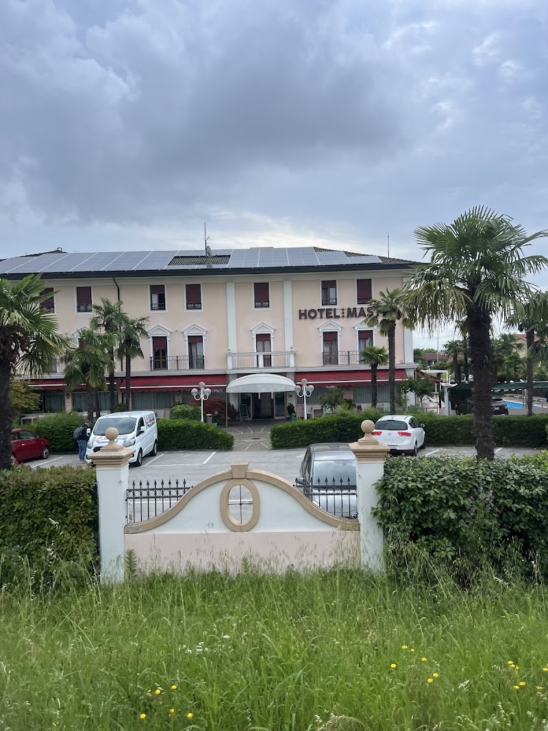 Hotel Master in Albignasego, Italy