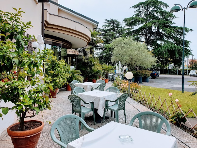 Hotel Piroga Padova in Selvazzano Dentro, Italy