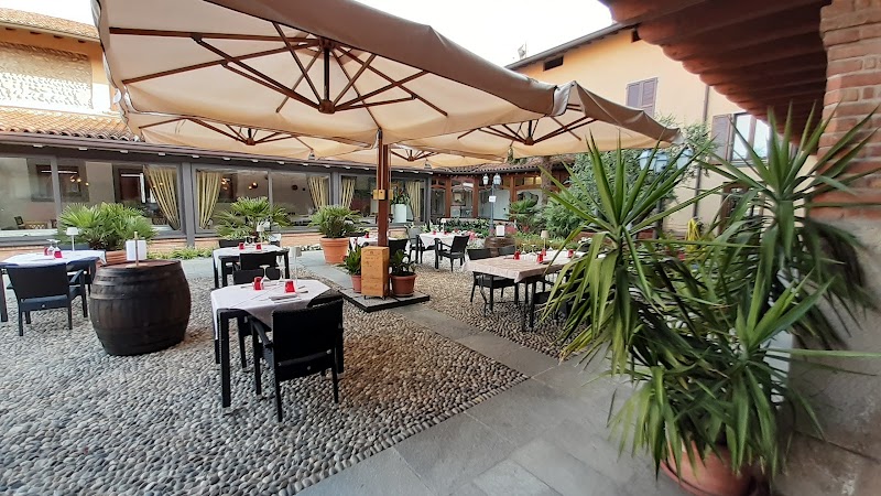 Hotel Ristorante La Bettola in Urgnano, Italy