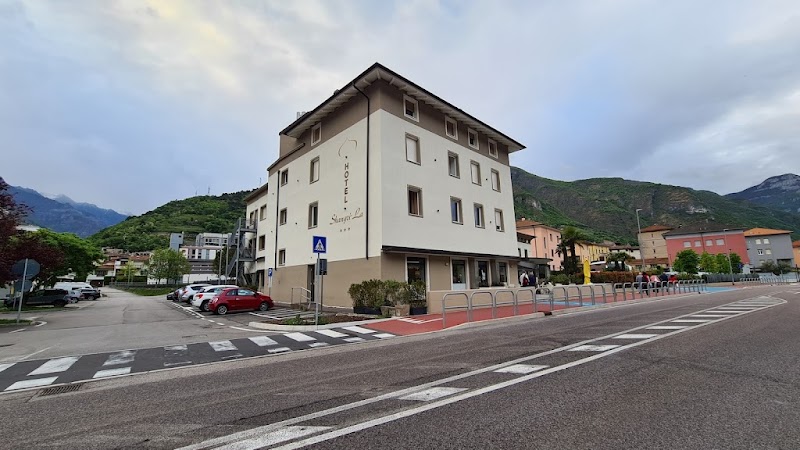 Hotel Shangri-La in Ala, Italy