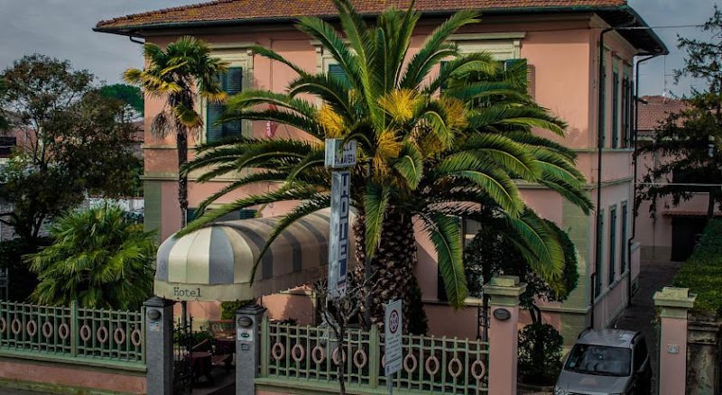 Hotel Villa Primavera in Pisa, Italy