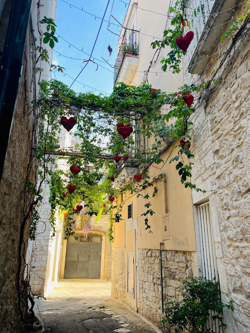 Hydra Guest House Art Gallery in Acquaviva delle Fonti, Italy