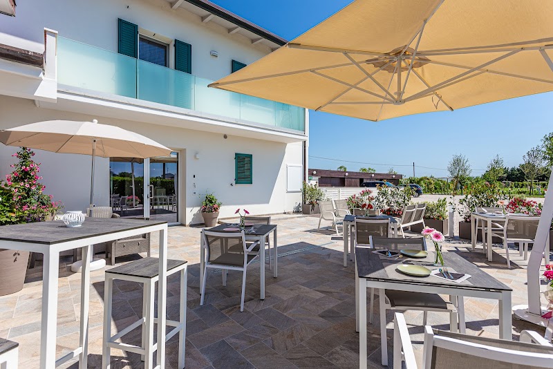 I Delfini Natural B&B in Cesenatico, Italy