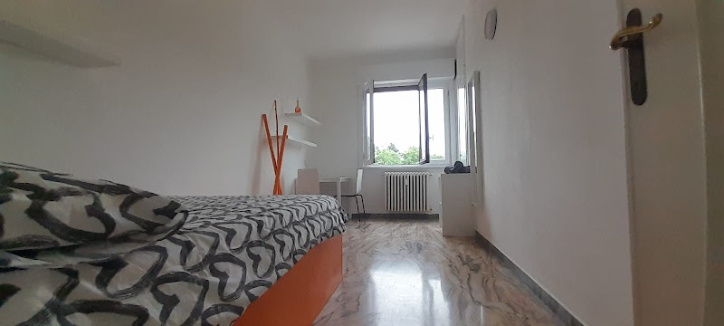 I Feel Orange in Legnano, Italy