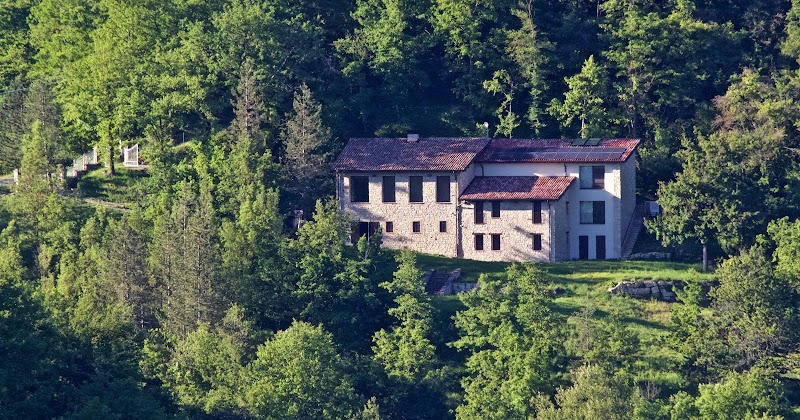 Il Casale di Monte Venere in Castelnovo ne' Monti, Italy