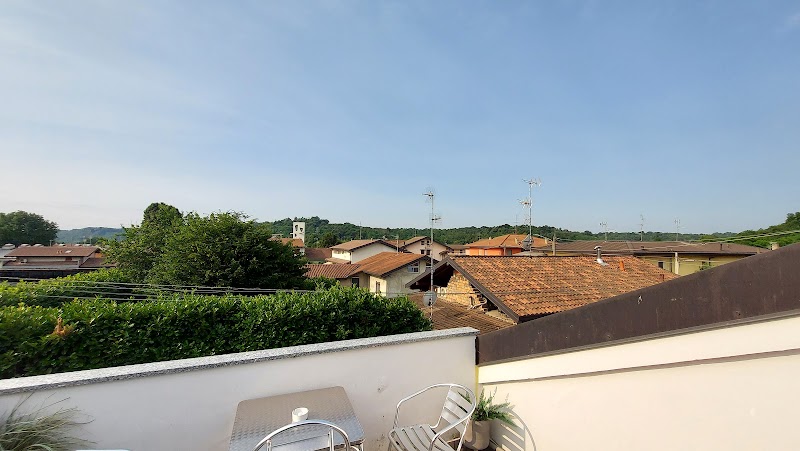 Il Faro di Manuela in Fino Mornasco, Italy