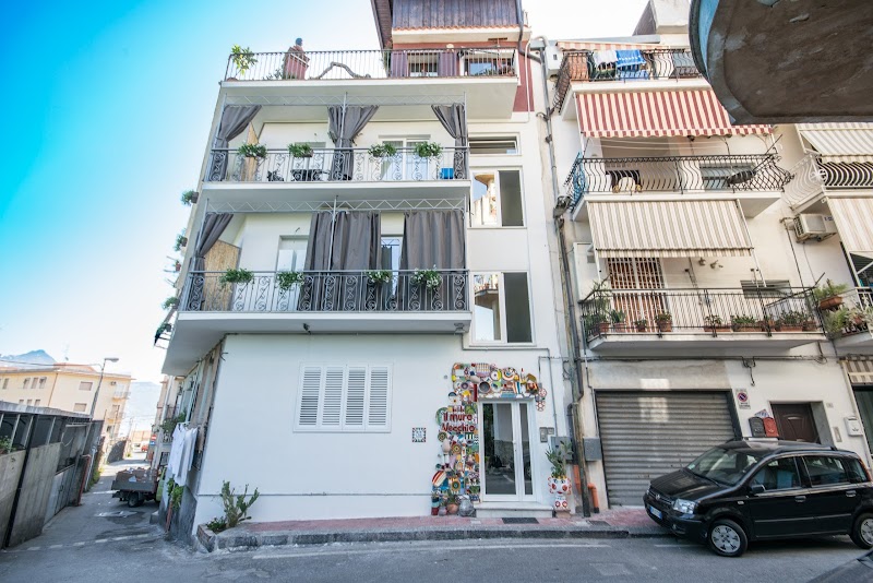 Il Muro Vecchio in Giardini, Italy