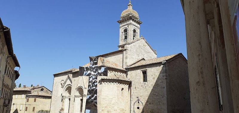 Il Palazzo del Pellegrino in San Quirico d'Orcia, Italy