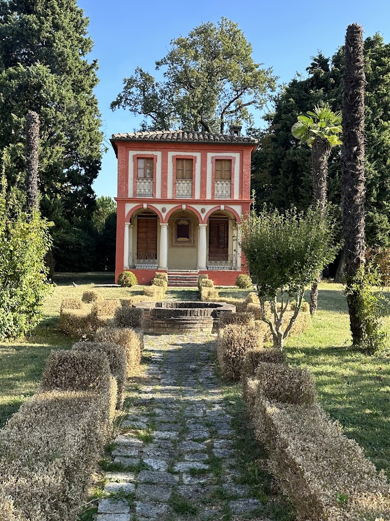 Il Roccolo Di Valcerasa in Treia, Italy