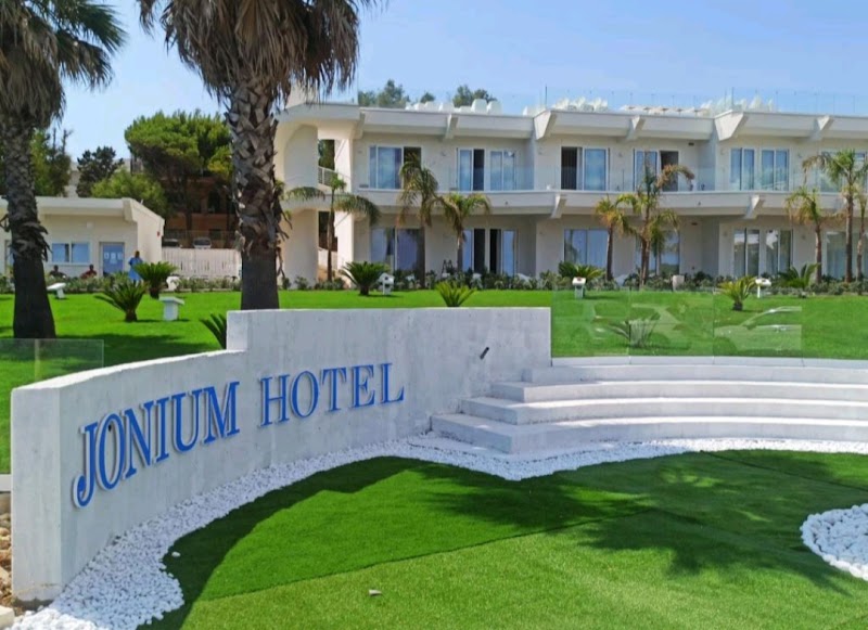 JONIUM Hotel Residence in Pulsano, Italy