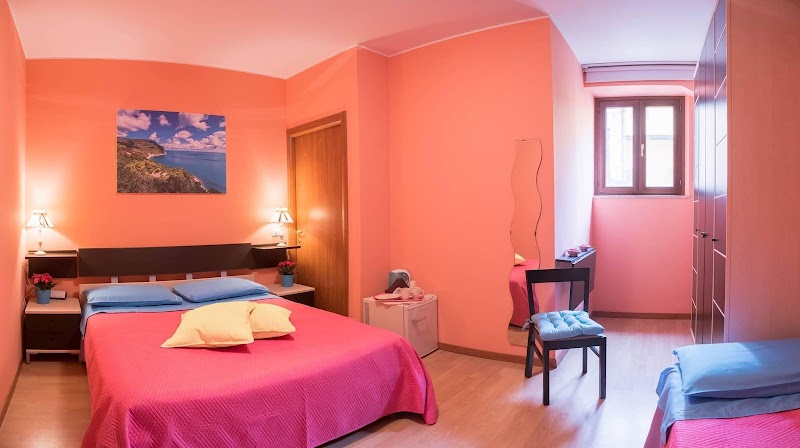 Juliette Rooms Jesi in Iesi, Italy