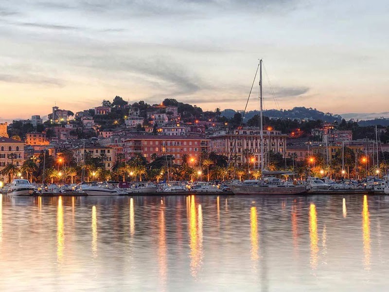 King Property in La Spezia, Italy