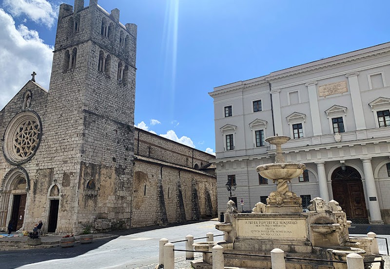 L' Arco Rosa in Alatri, Italy