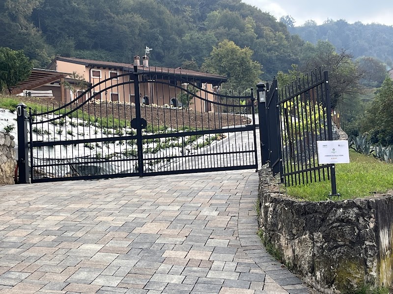 L’Abbraccio della Vigna in Montecchio Maggiore, Italy