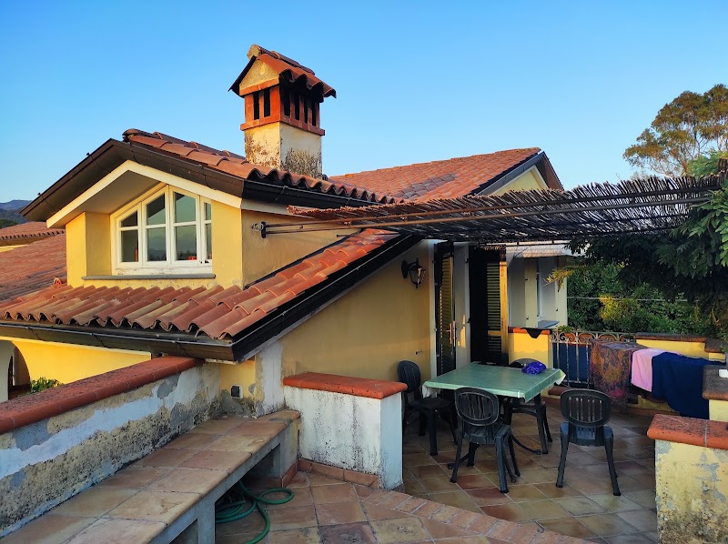 La Casa Giallina in Marina di Carrara, Italy
