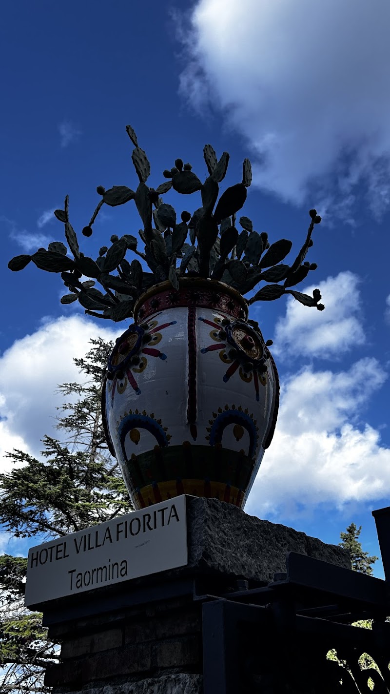 La Casa di Luigi in Giardini, Italy