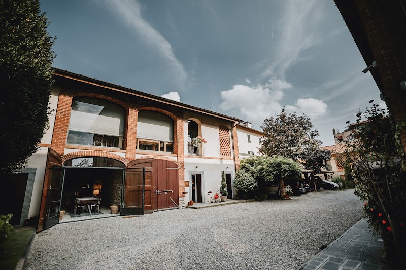 La Corte e L’Uva in Olgiate Comasco, Italy
