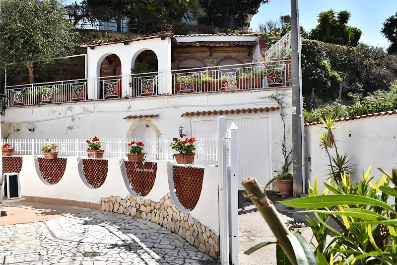 La Dimora di Nonno Lucio in Pozzuoli, Italy
