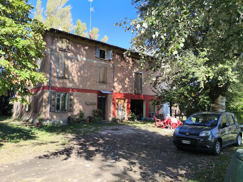 La Maison Rouge in Crespellano, Italy