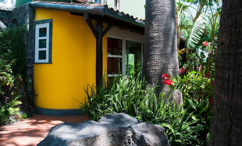 La Villa Country House in Giardini, Italy