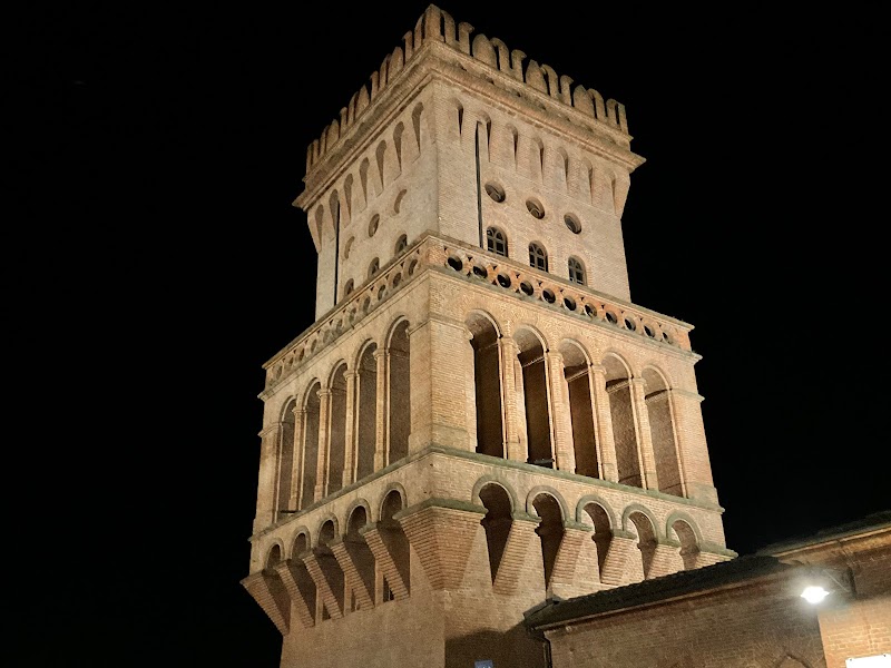 LangAmore in Bra, Italy