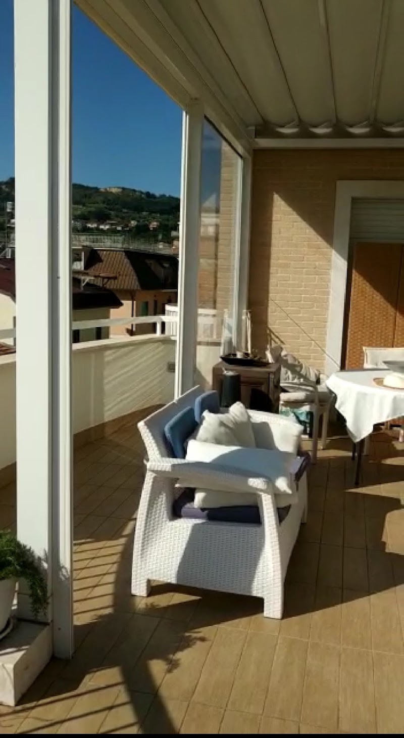 L'attico di Ella, Between Sea and Mountains with a Beautiful View in Sant'Egidio alla Vibrata, Italy