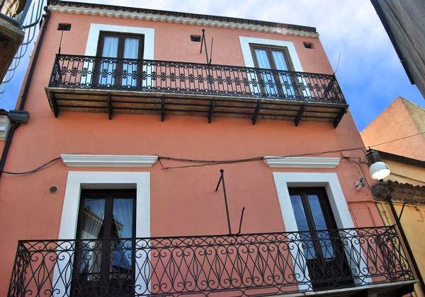 Le Stanze Dell'Imperatore in Melfi, Italy