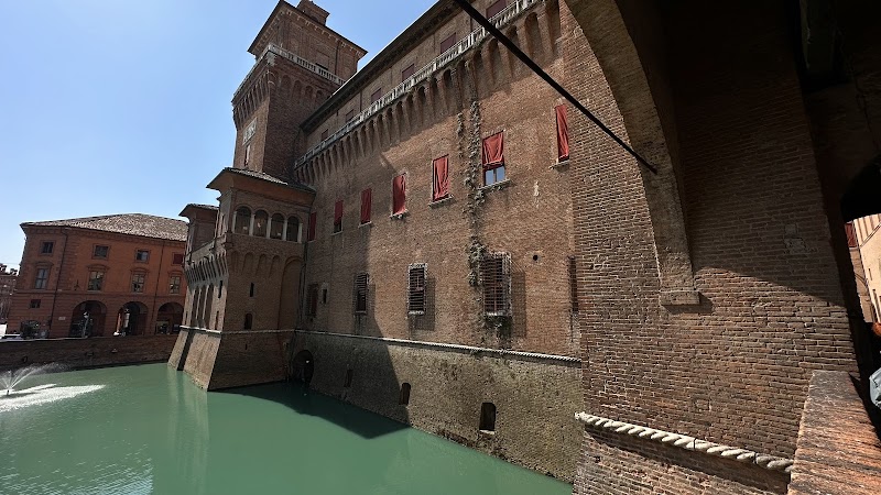 Letto a Castello in Ferrara, Italy