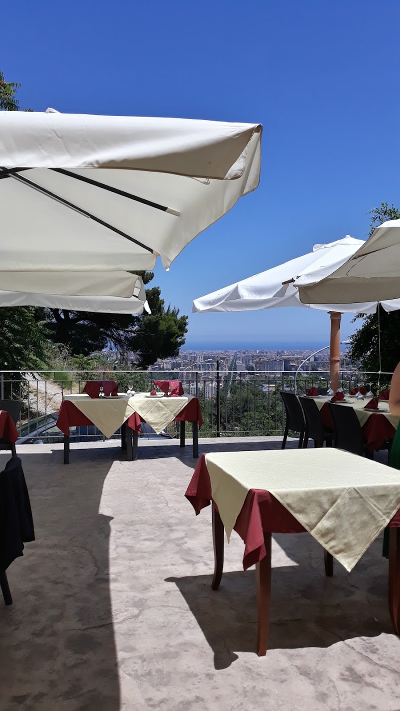 Locanda del Drago in Monreale, Italy