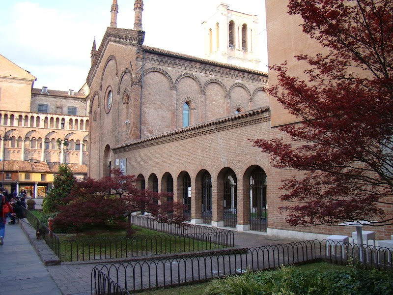 Low Cost Rooms in Ferrara, Italy