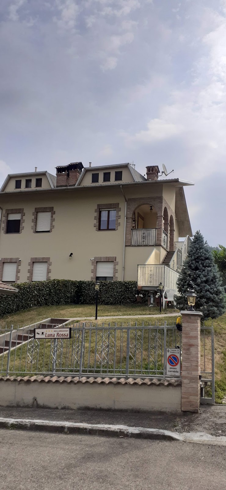 Luna Rossa in Pavullo nel Frignano, Italy