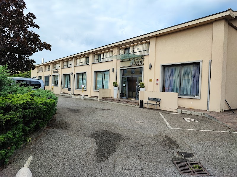 MH Hotel Piacenza Fiera in Piacenza, Italy