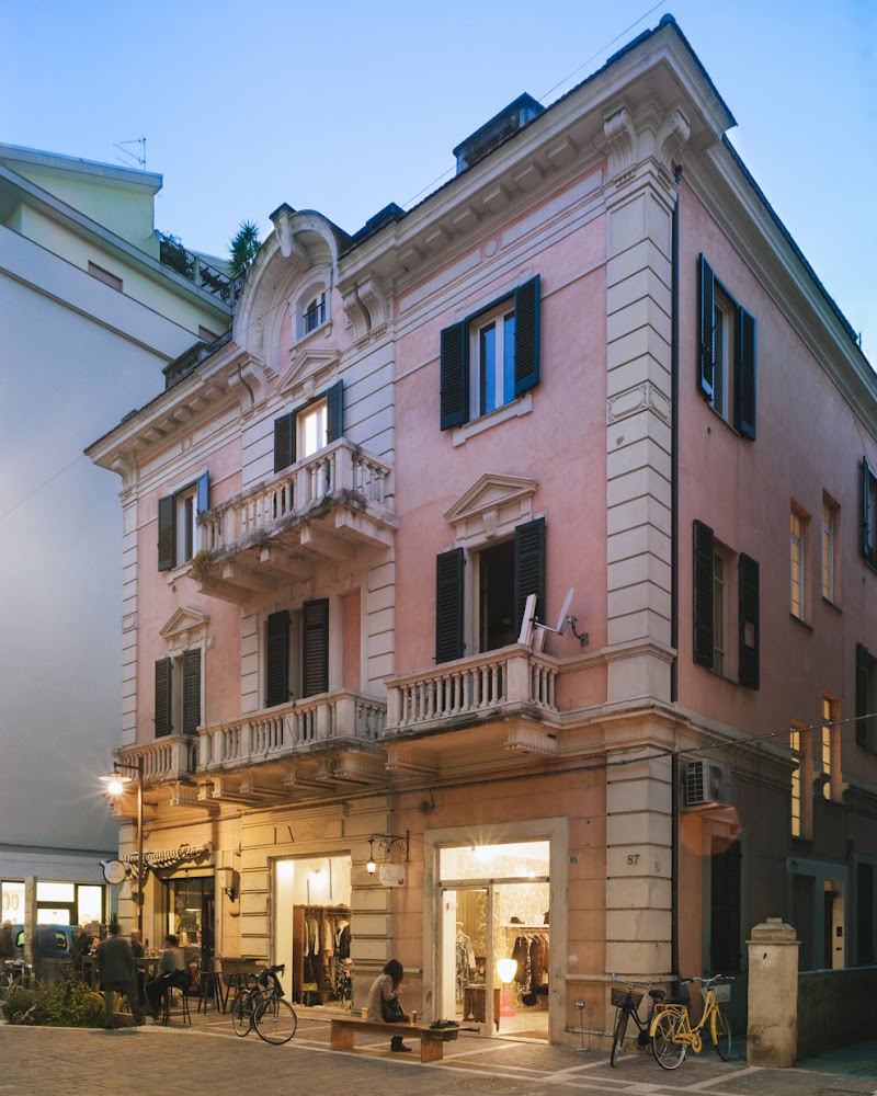 Maison Fleurie in Pescara, Italy