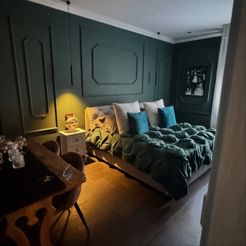 Mentore R&B in Noceto, Italy