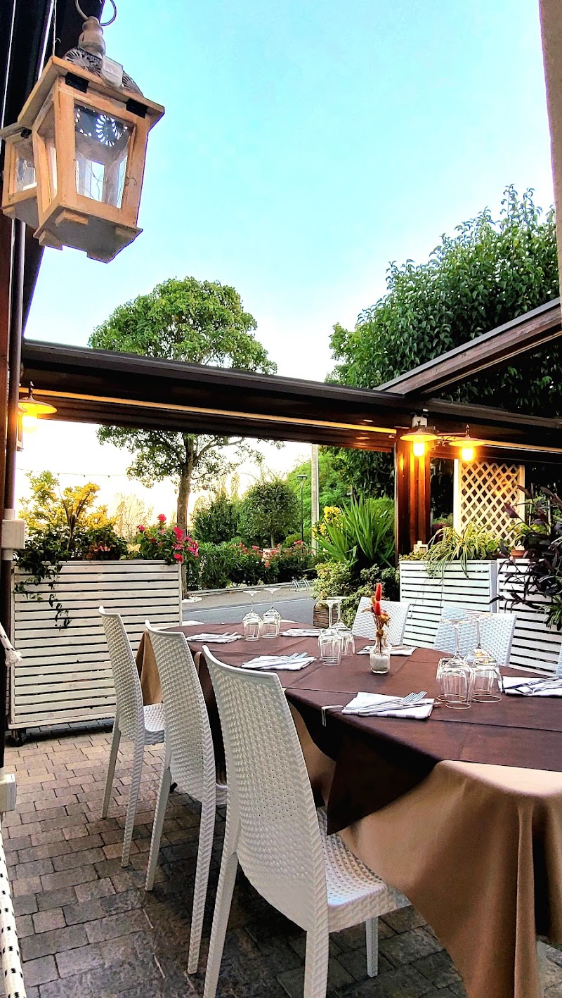 Osteria da Cesare e Locanda in Castel San Pietro Terme, Italy