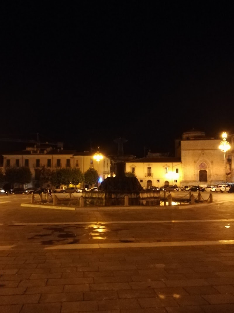 Oxford in Sulmona, Italy