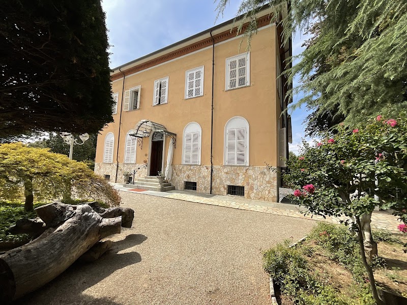 Park Hotel Villa Salzea in Trofarello, Italy