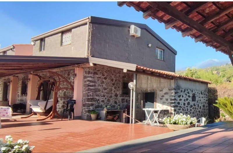 Peri Peri Guest House in Mascali, Italy