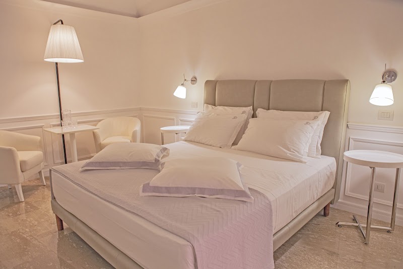 Piazza Posta Dimora di Charme in Procida, Italy