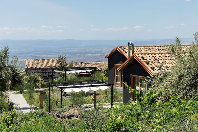 Podere dell’Etna Segreta – Essential Nature Hotel & Glamping in Biancavilla, Italy