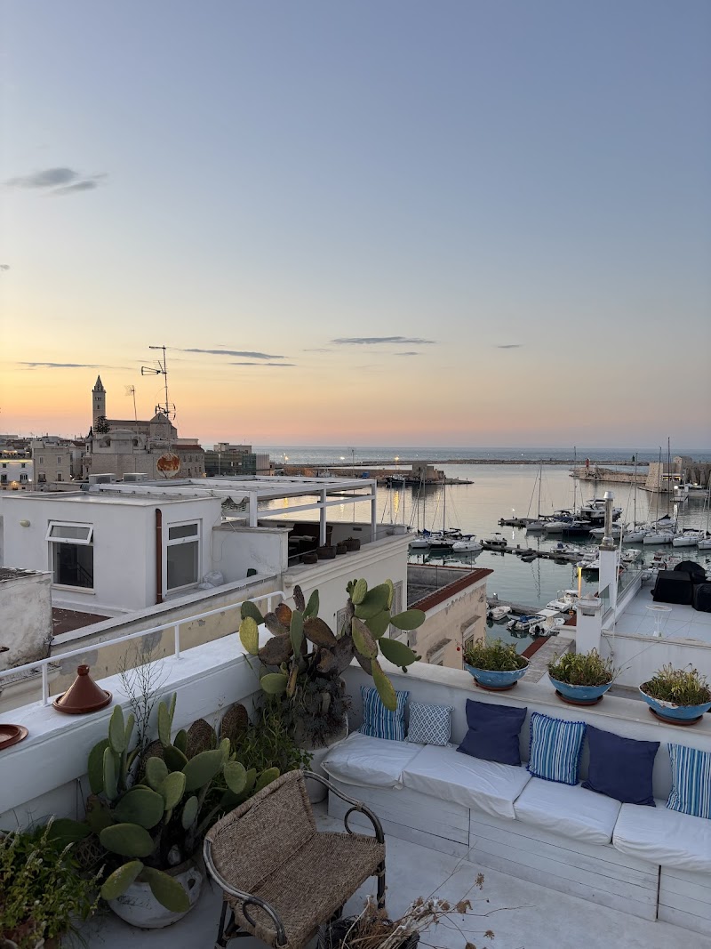 Portadamare in Trani, Italy