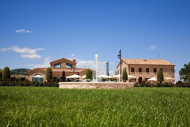 Postiglione Country House in Cingoli, Italy