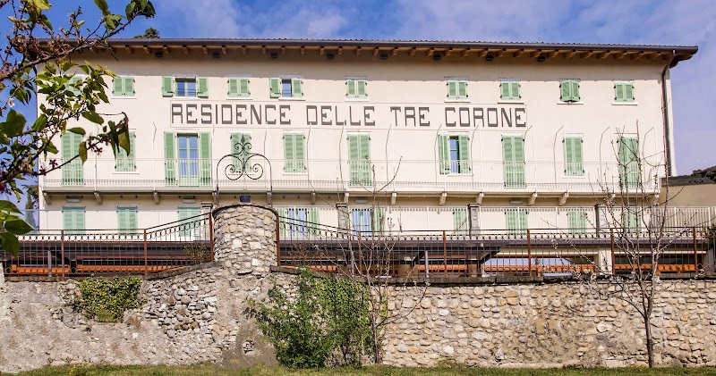 Residence delle Tre Corone in Trescore Balneario, Italy