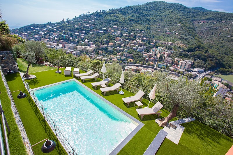 Rooms and Breakfast Casa Balin in Recco, Italy