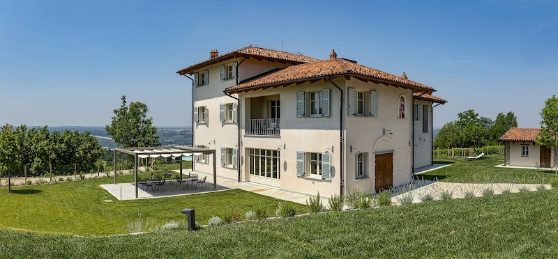 S. Caterina Langhe Country House in Cherasco, Italy