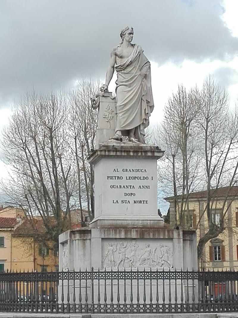 Santa Caterina Historic Residence in Pisa, Italy