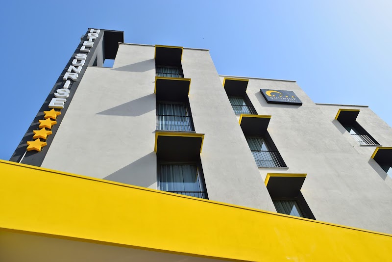 Sunrise Hotel in Casoria, Italy