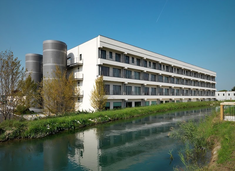 UNA Hotels Le Terrazze Treviso Hotel & Residence in Villorba, Italy