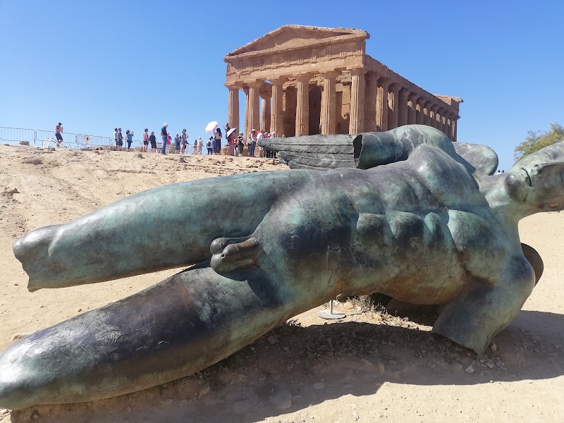 Vicoletto Fiorito in Porto Empedocle, Italy